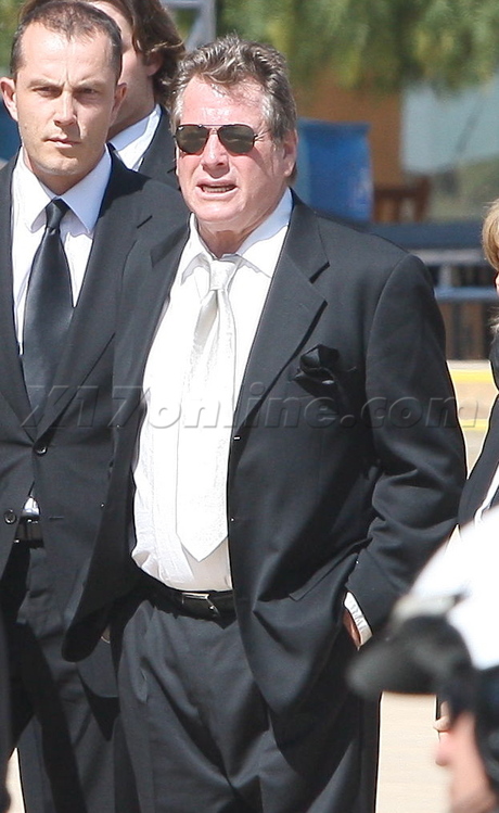 Ryan O'Neal funeral memorial farrah fawcett