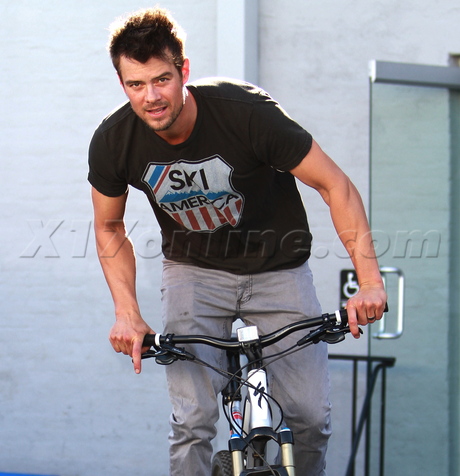 Josh Duhamel bike Nikes 