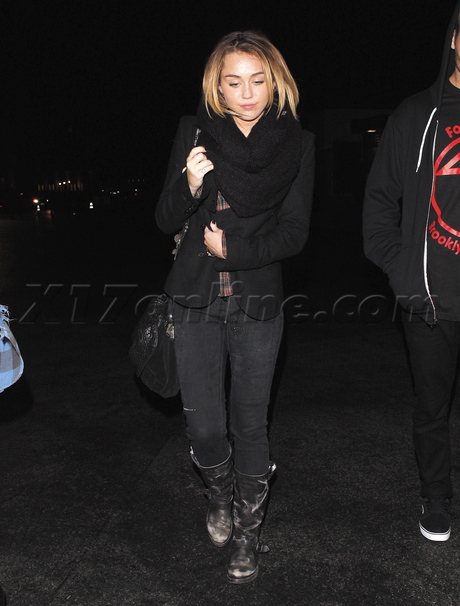 Miley Cyrus Hollywood Hills Liam Hemsworth LA Observatory 