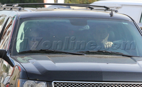 sunglasses Angelina Jolie car shots murders media brad pitt