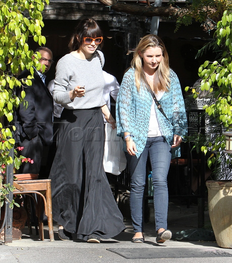 Beverley Mitchell Jessica Biel denim hug 7th heaven