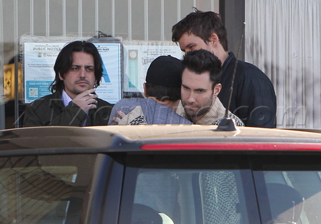 denim sushi hat sunglasses t shirt maroon 5 ventura blvd 