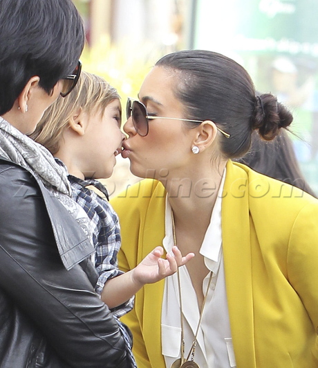 Kim Kardashian sunglasses blazer heels shopping relity