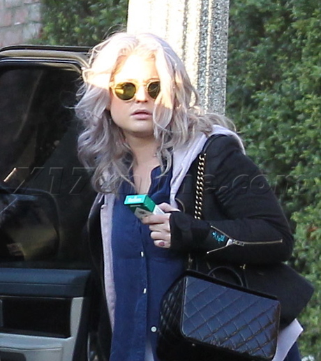 Kelly Osbourne hair hair extensions tattoos dog weight 