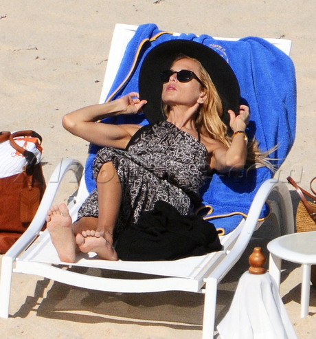 Rachel Zoe beach france fashion 