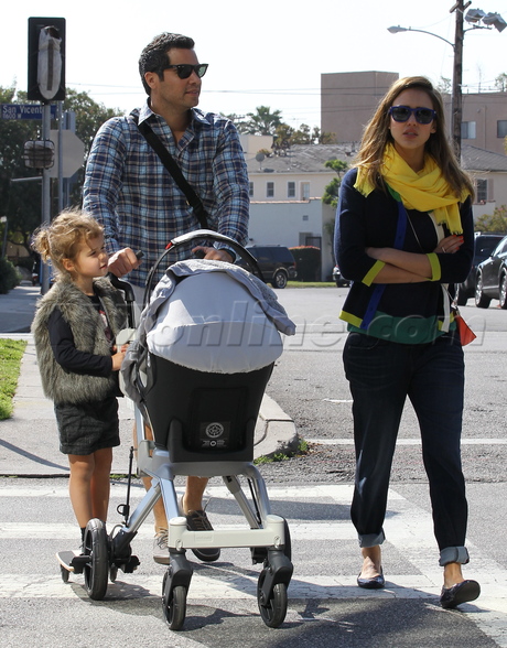 Jessica Alba park Cash Warren Honor Haven