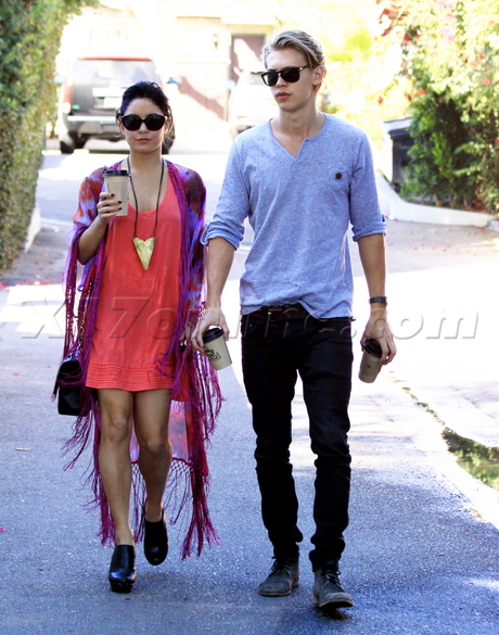 Vanessa Hudgens sunglasses legs coffee boyfriend 