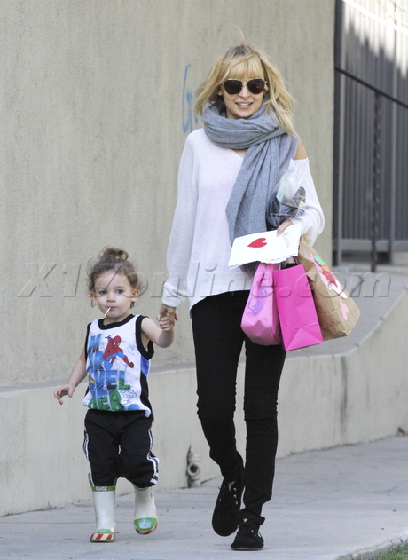 sunglasses Joel Madden Nicole Richie sparrow  harlow candy 