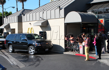 junk food macdonalds fast food burger nutrition family suv drive tru