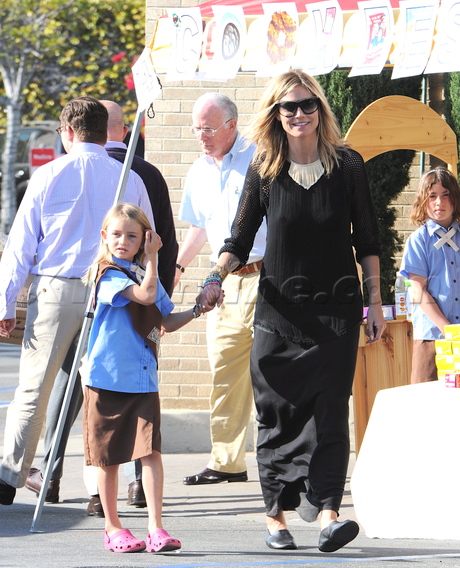 Heidi Klum Brentwood Henry Leni Johan Lou Karate Dance Class 