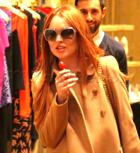 Lindsay Lohan Beverly Hills shopping
