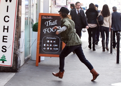 Drew Barrymore jacket paris hotel boots hat sunglasses