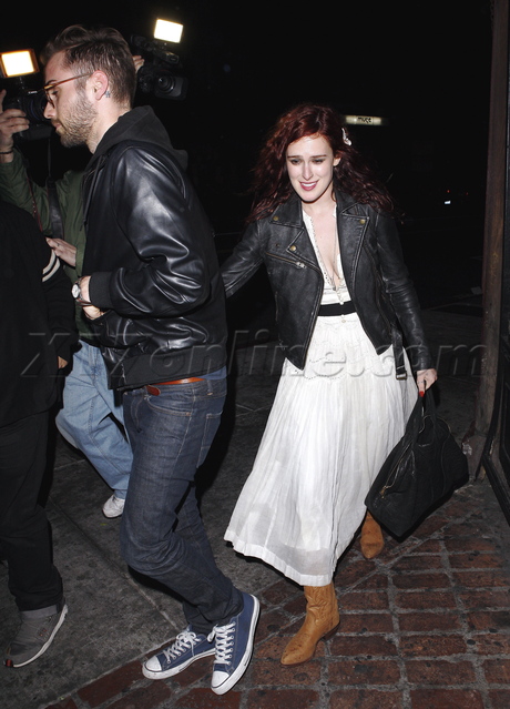 jacket demi moore ashton kutcher hollywood night club