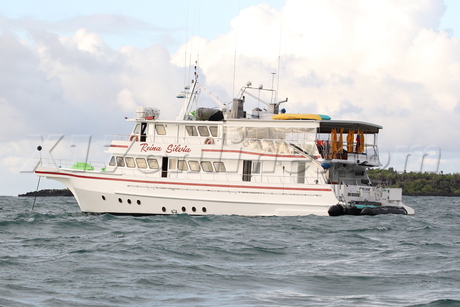 private jet galapagos