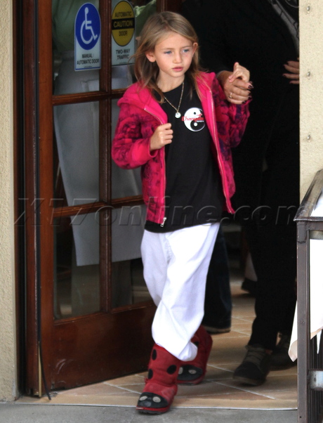 Heidi Klum karate Brentwood Lou Leni 