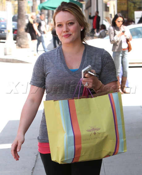 Winsor Pilates Beverly Hills Hilary Duff blonde mom