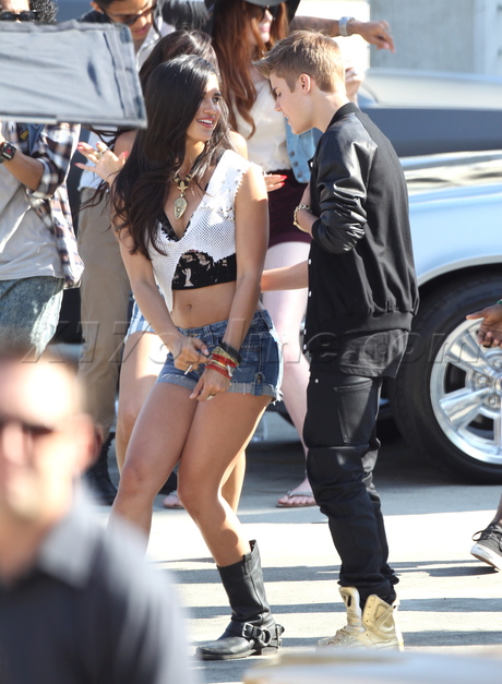 Justin Bieber Los Angeles girls music video 