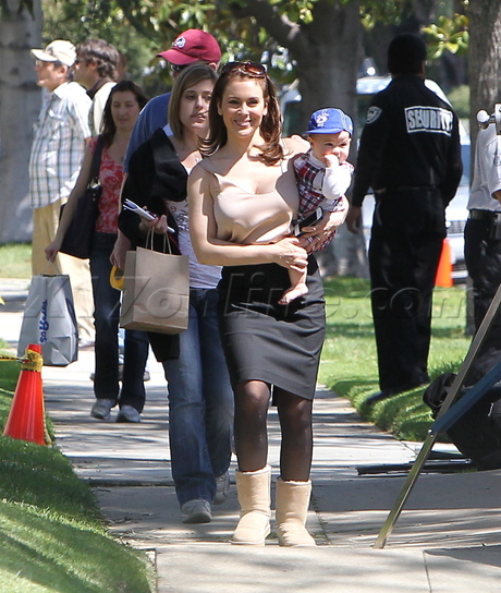 Alyssa Milano baby son filming mistresses uggs 