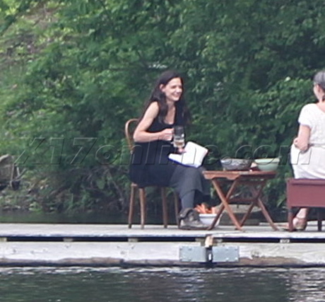 Katie Holmes beer movie film set boots william hurt lake
