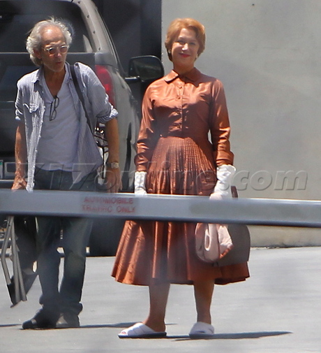 Helen Mirren filming hitchcock wig costume 