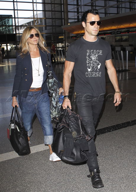 jeans t-shirt tea guess my age couple luggage 