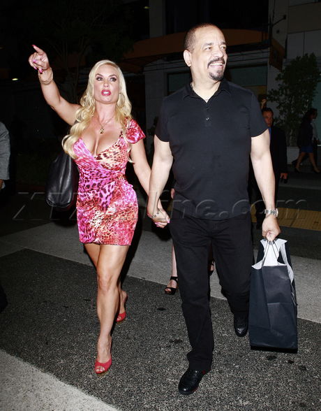 reality tv boobs rapper jacket mastro's steakhouse