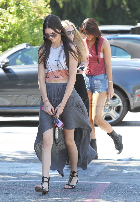 Kourtney Kardashian malibu Kylie Jenner Kendall  Jenner shorts boots kardashian skirt 