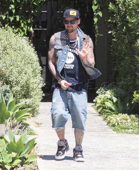 Circle Jerks west hollywood joel madden sunglasses hat sleeveless denim jacket Andy Lecompte 