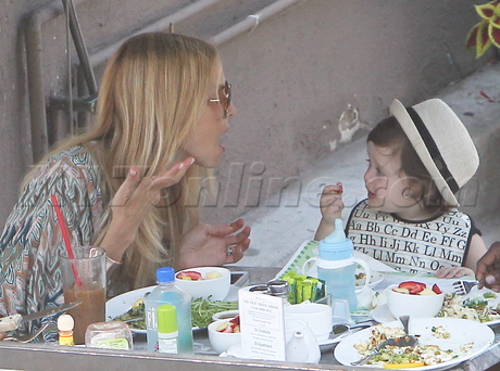 Rachel Zoe hugos sunglasses eating food 