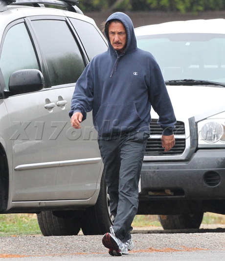 Sean Penn malibu jogging workout hoody track pants 