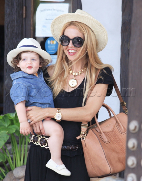 Rachel Zoe malibu fashion baby reality tv purse