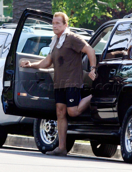 Arnold Schwarzenegger  sweat stretching shorts car 