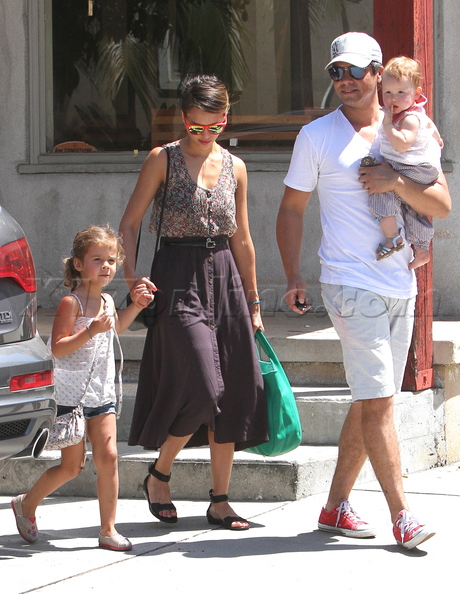 Jessica Alba  Pain le Quotidien Cash Warren Honor Haven 