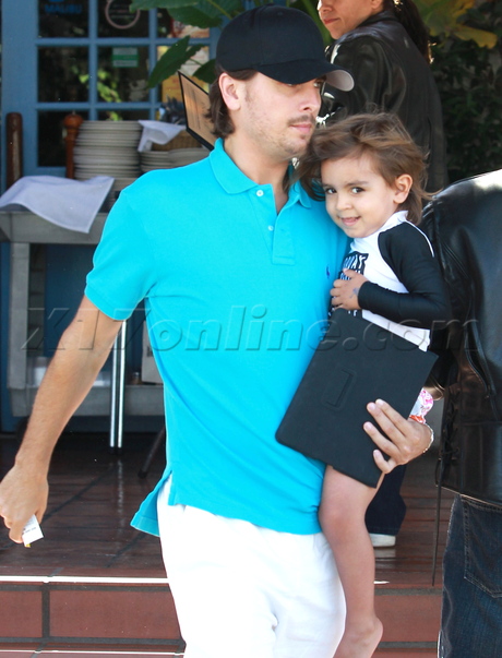 Mason Disick Scott Disick Kardashian ipad 