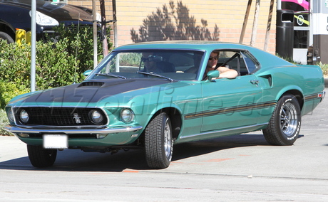 Liam Hemsworth vintage car sunglasses miley cyrus starbucks 1969 ford mustang mach 1 muscle car 