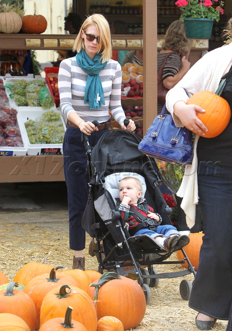 January Jones Oxnard farmer's market pumpkins Xander son 