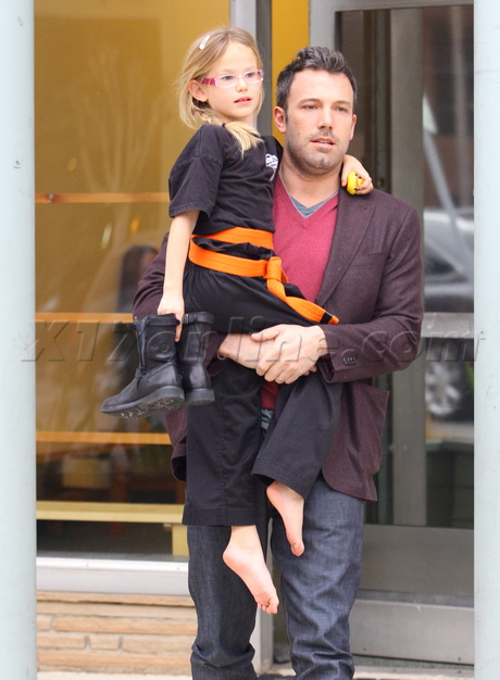 Jennifer Garner, Ben Affleck Violet, Seraphina Brentwood karate 