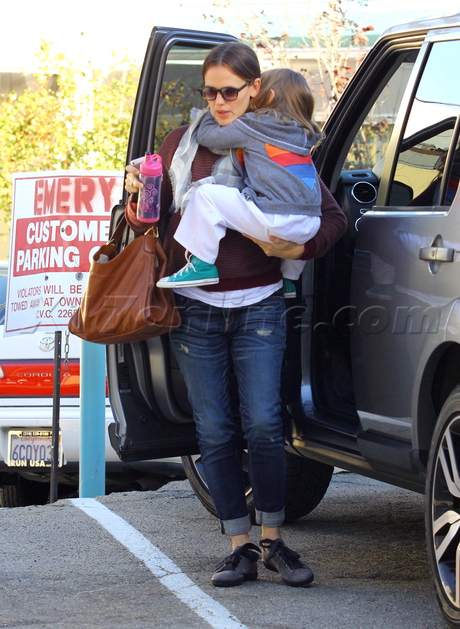 Jennifer Garner Brentwood Seraphina Prada shoes 