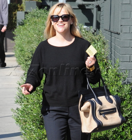 Reese Witherspoon Brentwood Tavern Restaurant 