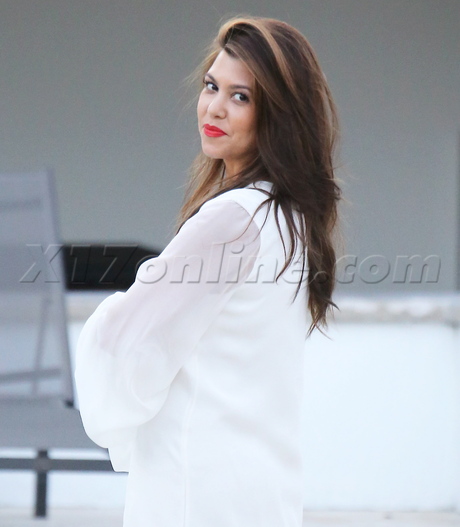 heels tan reality miami Scott Disick Kourtney Kardashian 