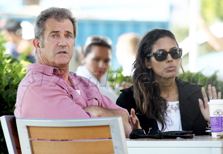 Mel Gibson rehab coffee sunglasses malibu flirt jeans