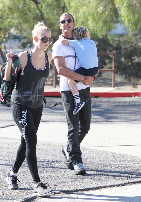 Gavin Rossdale sunglasses hiking denim gwen stefani 