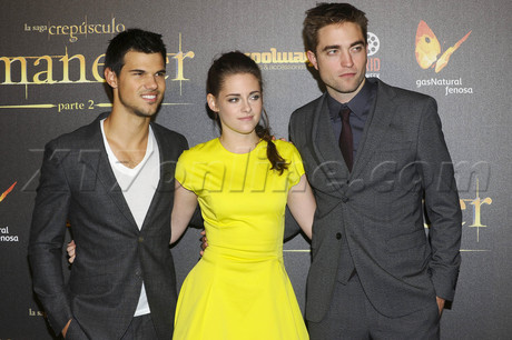 twilight madrid premiere red carpet breaking dawn spain 