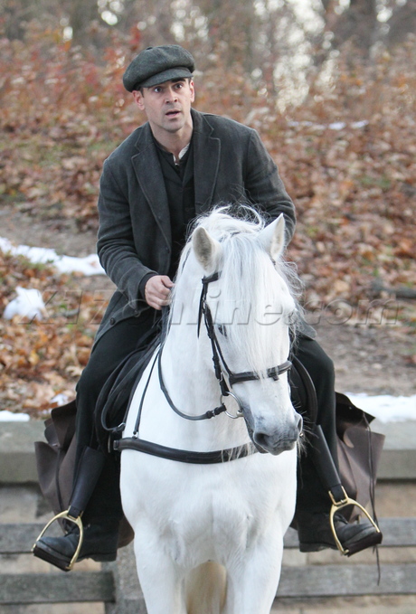 Colin Farrell winter's tale hat jacket horse
