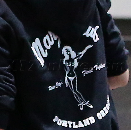 twilight kstew sweat shirt hoodie secirity tsa airport 