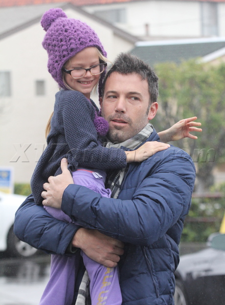 Jennifer Garner jeans Brentwood shopping violet seraphina jenny bec's 