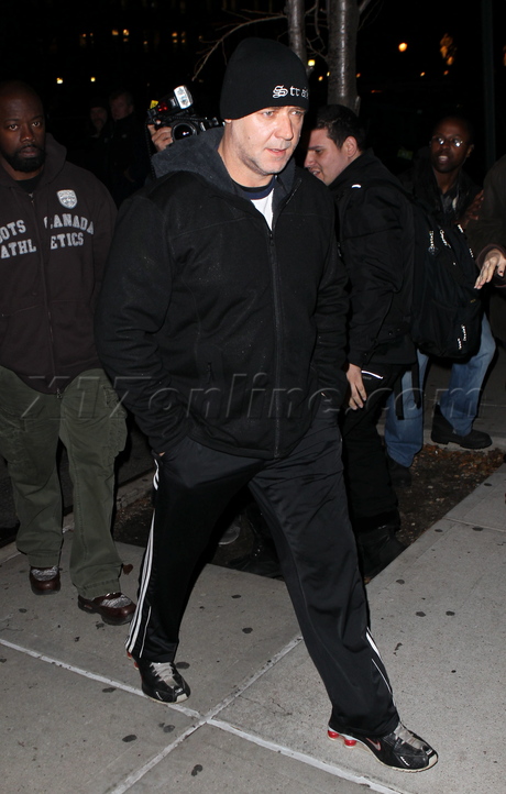 nyc Russell Crowe beanie warm up pants tired old 