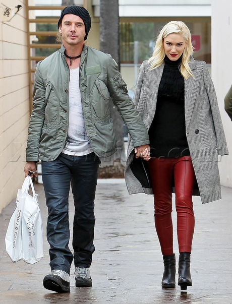 Gwen Stefani  houndstooth leather leather pants sunglasses boots gavin rossdale barnes and noble 