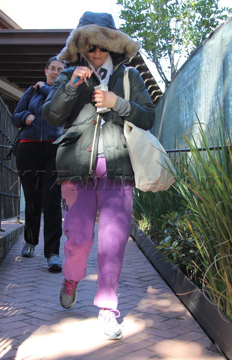 Reese Witherspoon Brentwood shy sunglasses hoodie purple sweatpants