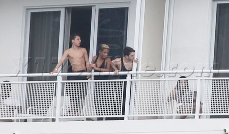 Jaden Smith  hotel will smith party balcony 